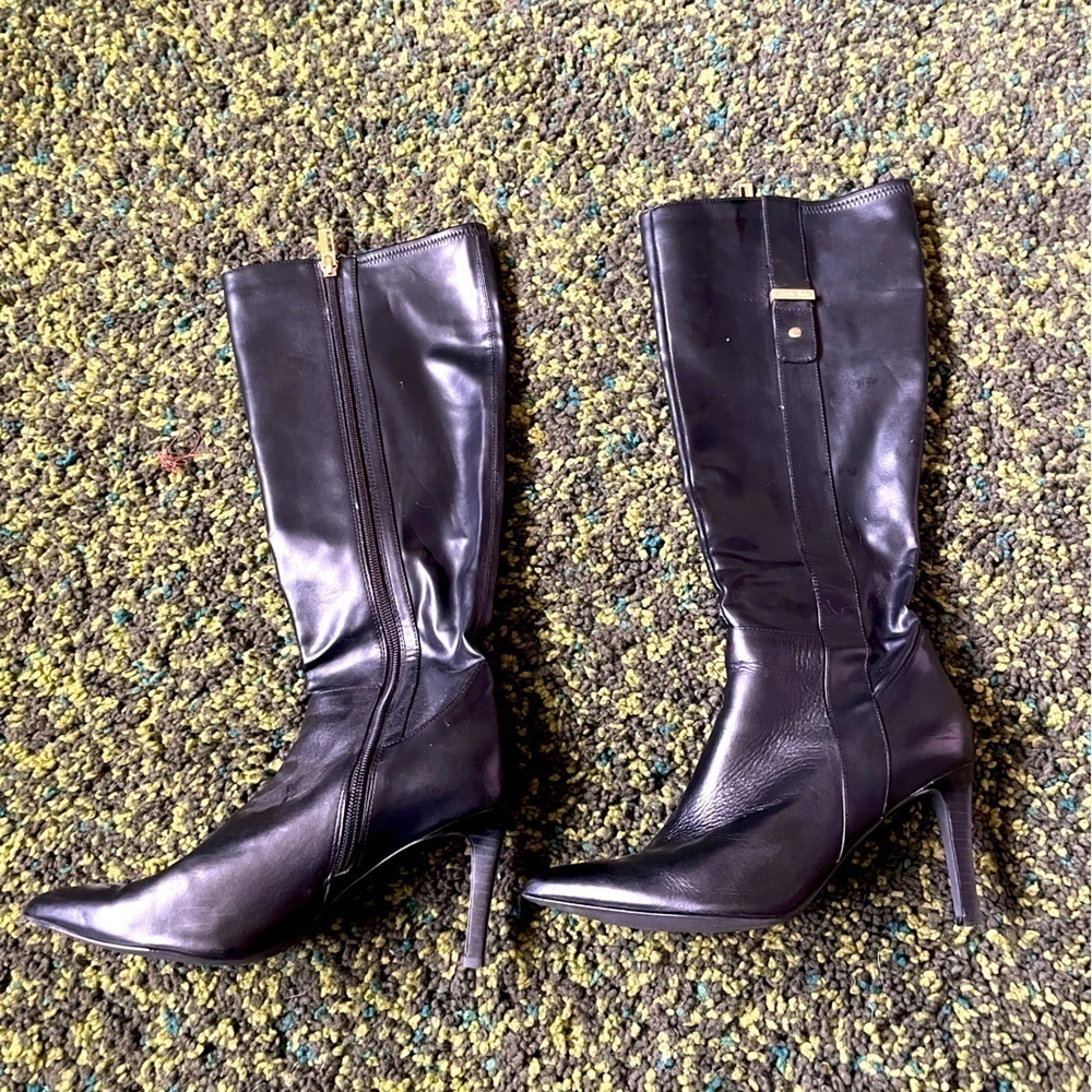 Black Calvin Klein zip up boots​​​​​​​​​​​